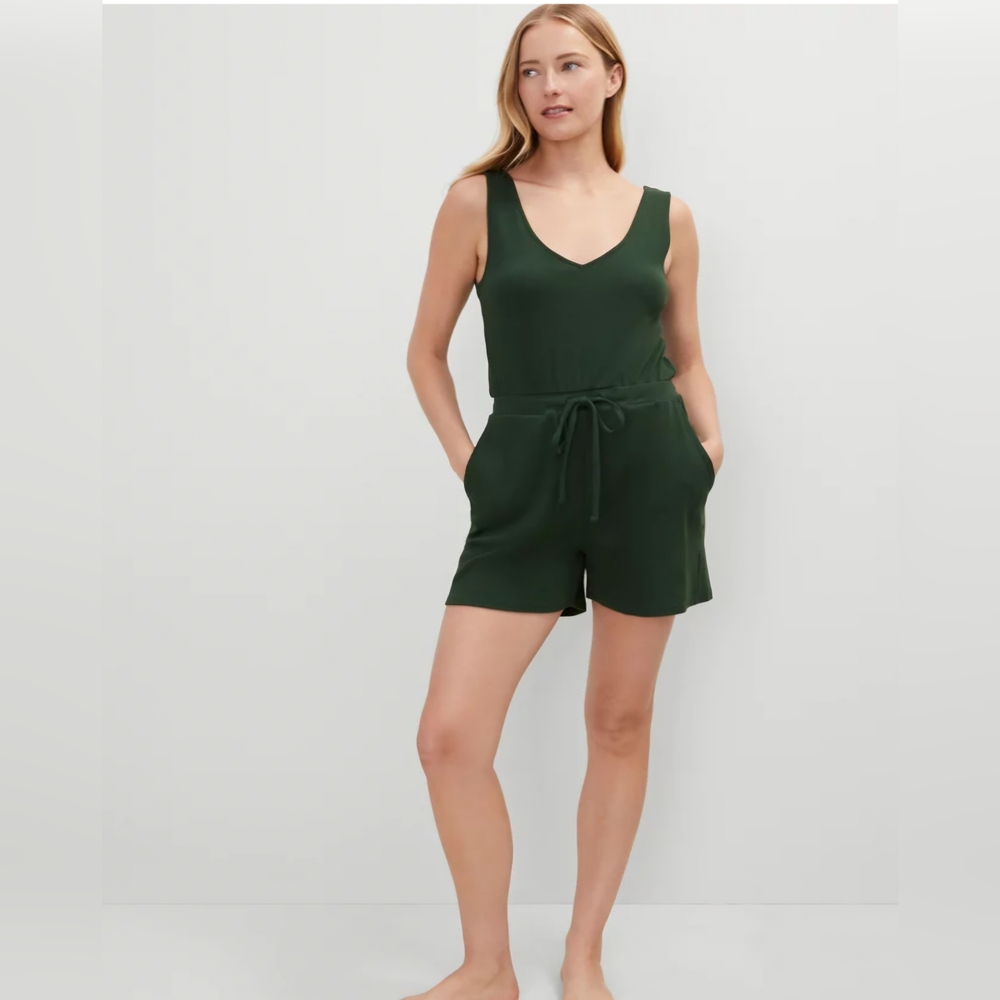Ann Taylor Green Sleeveless Romper